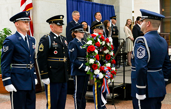 An honor guard comprising Ohio National Guard Soldiers and Airmen participates in the Governor’s Wreath Laying Ceremony, part of the annual observance in honor of Memorial Day, May 25, 2017, at the Ohio Statehouse in Columbus, Ohio. The event honors the memory of Ohio service members who lost their lives in service to their country.