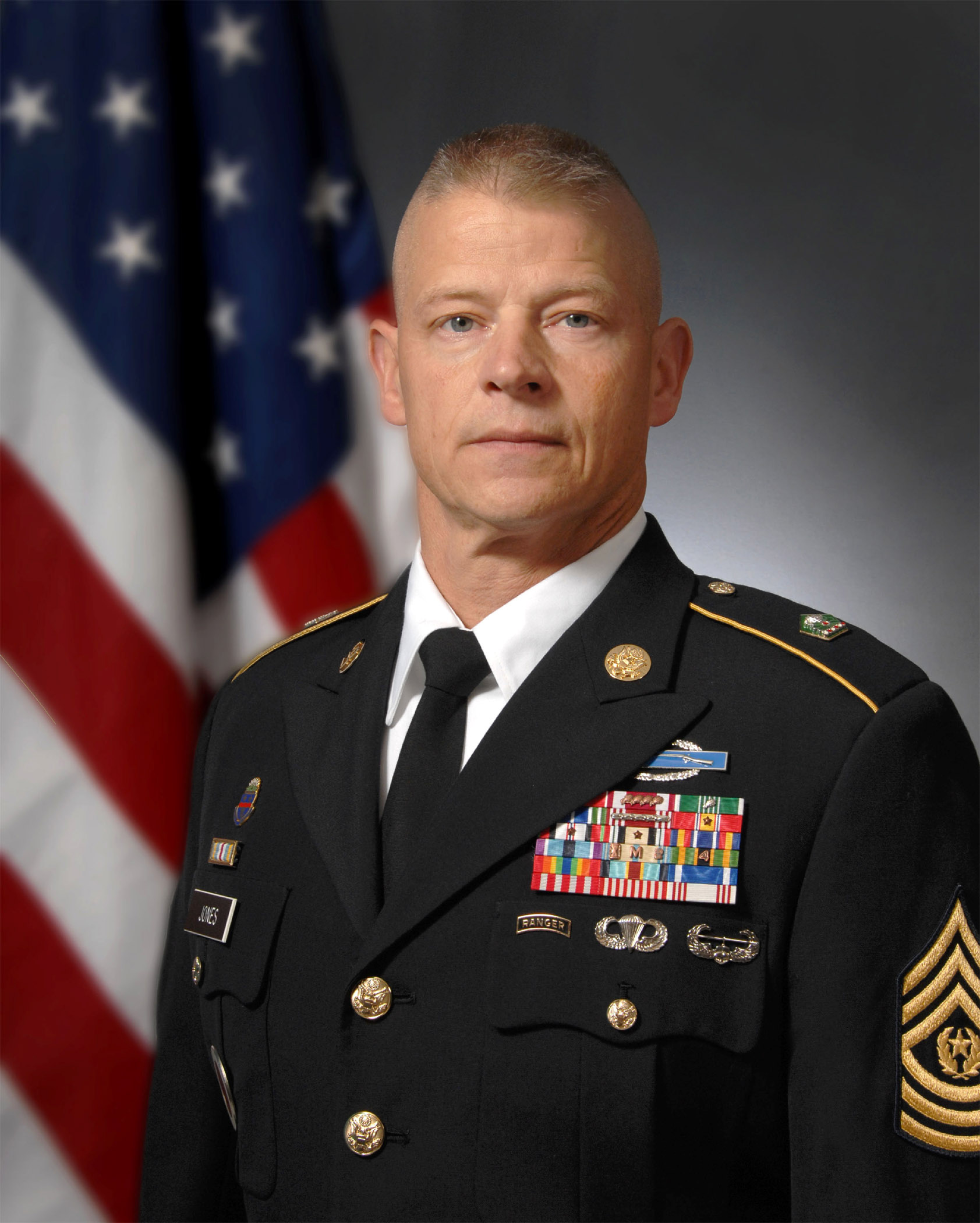 Official photo of Command Sgt. Maj. Rodger M. Jones