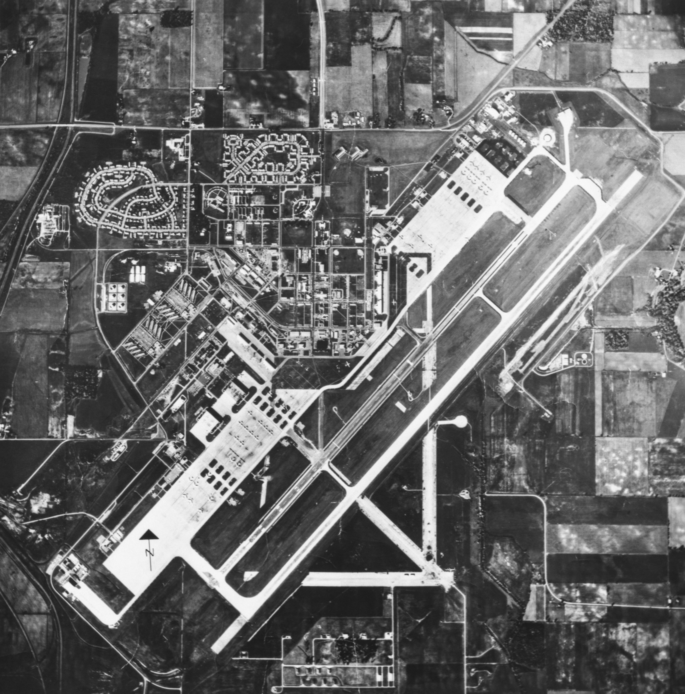 An aerial view of Lockbourne Air Force Base in 1965.
