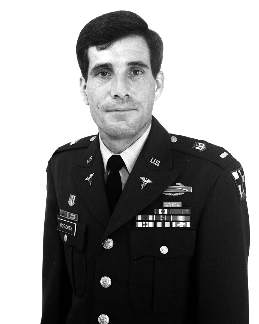 Black and white portrait of Gordon R. Roberts