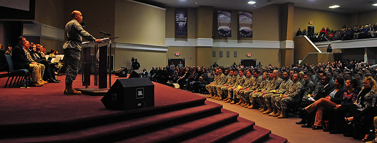 MG Harris addresses Ohio Army National Guard's 1st Battalion, 137th Aviation Regiment at a call to duty ceremony