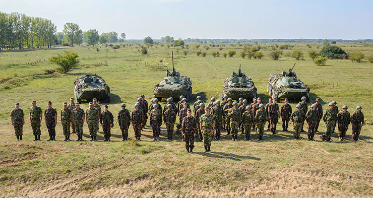 Serbian Armed Forces infantrymen join with Hungarian army infantrymen to conduct Exercise Neighbors.